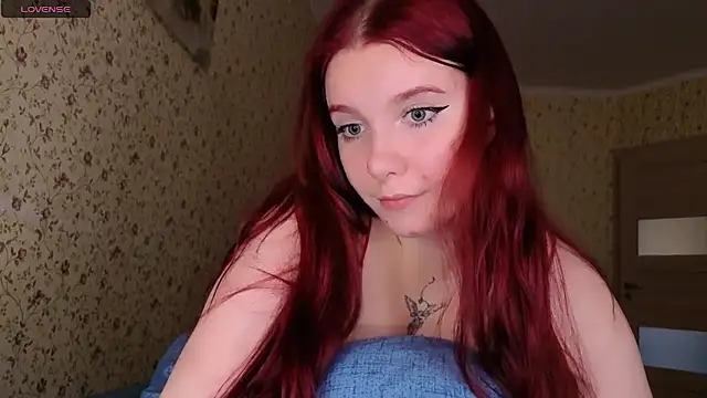 Layla_Glam live cam on StripChat