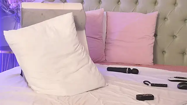 Britney_Lynn webcam