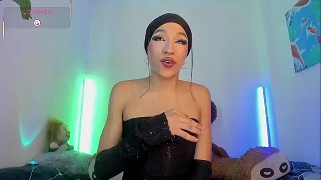 naughty_blue - Naughty_Blue's free webcam - UK Sex Cams