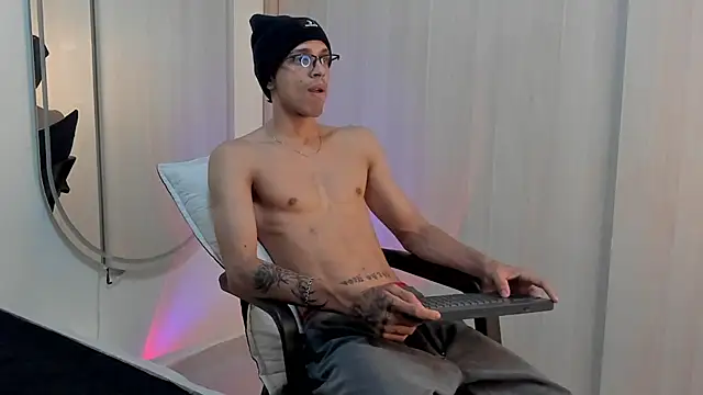 Mheysam_Youngerx live sex cam