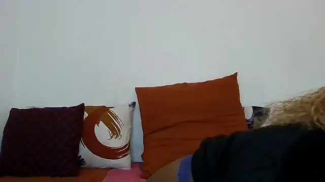 DiamondLuv29 webcam