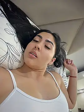 Watch I_AM_SOPHIE_ live on EroticFlix - High definition streams