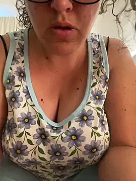 MonicaMorbida live cam on StripChat