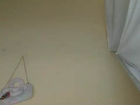 hotee_bhabi live cam on StripChat