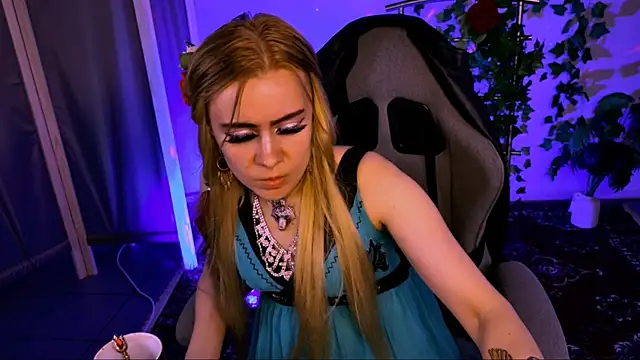 Kumiho_7777 webcam