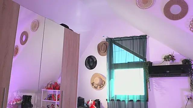Amaliamour webcam