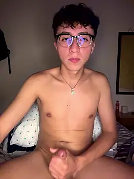 camirojas_boy - CamiRojas_boy's free webcam - UK Sex Cams