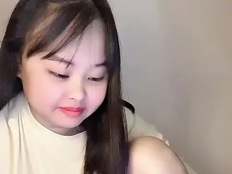 Nhungnhung88 webcam