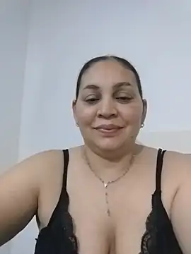 MirandaSoto webcam