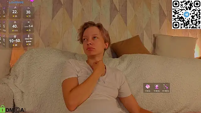 Michelle_Blond