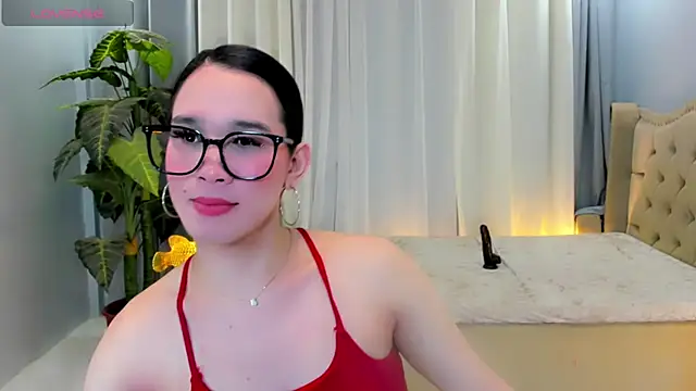 LexiLoreOnTop webcam