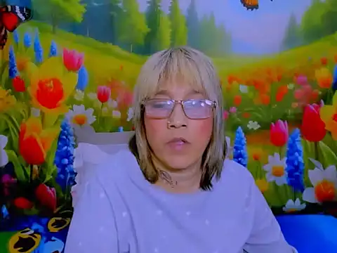 indianroxy webcam