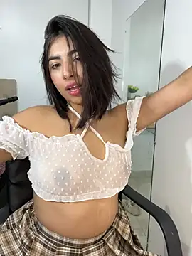 cherry_skinnyy_ webcam