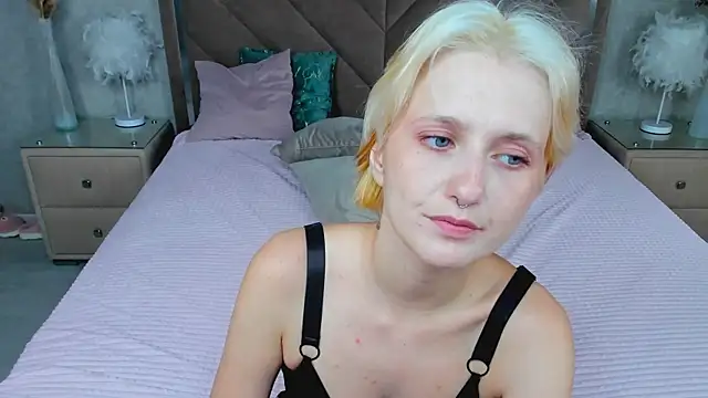 MiaKarlos live webcam show