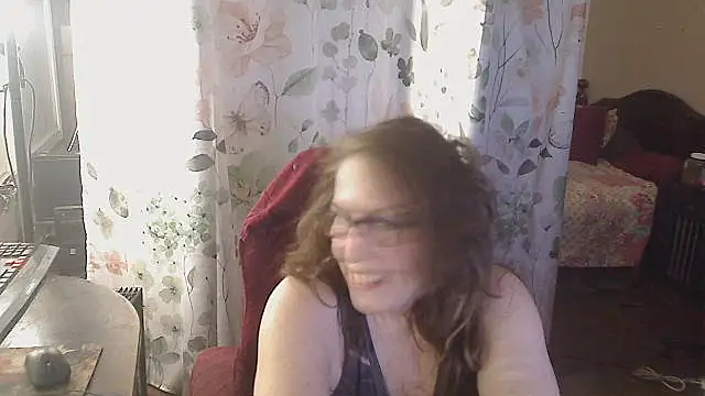 ireallysquirt - Ireallysquirt's free webcam - UK Sex Cams