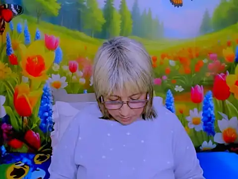 indianroxy webcam