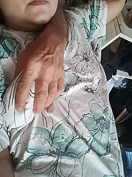 Tina_Mirabella webcam