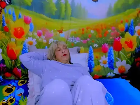 indianroxy webcam