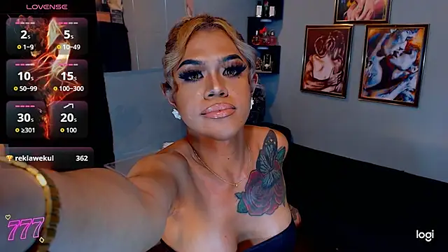 StellaStrong30 live webcam show