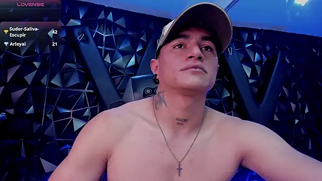 LiamDeeps live cam on StripChat