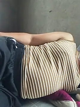 Maikha08 webcam