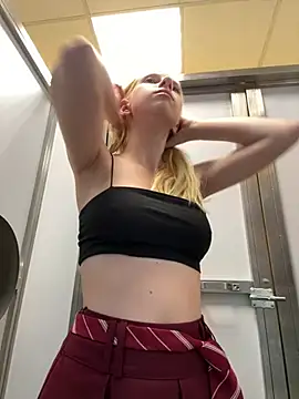 michelle_lovique webcam