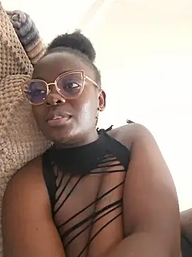 bustytemptress1