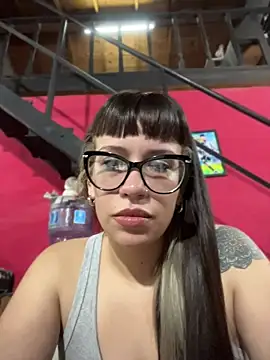 Micaysugordito live cam on StripChat