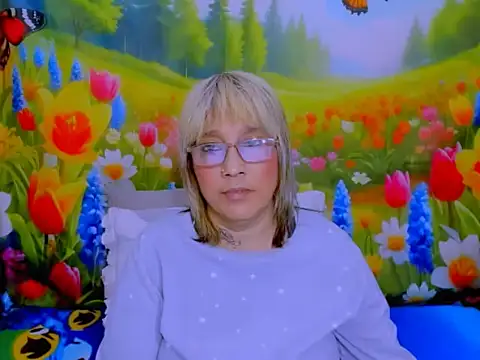 indianroxy webcam