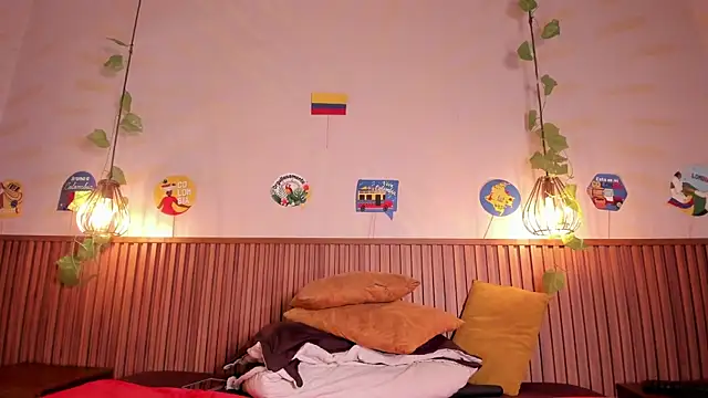 daphne_courtis webcam