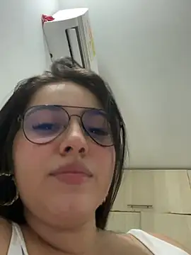 Abby-26 webcam