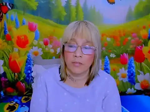 indianroxy webcam