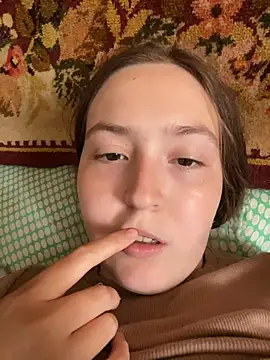 SweetyCute7 live webcam show