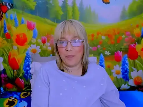indianroxy webcam
