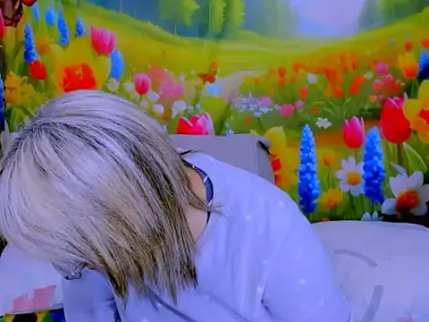 indianroxy webcam