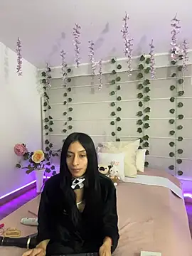 Lucyjoi webcam