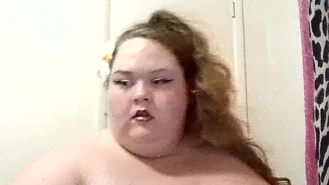 _GodessIsabella_97 live cam on StripChat