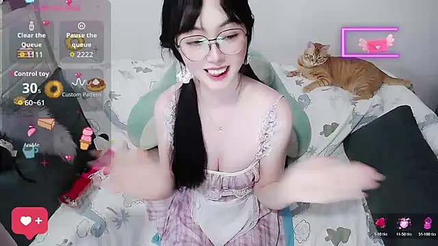baby-yaya20 live webcam show