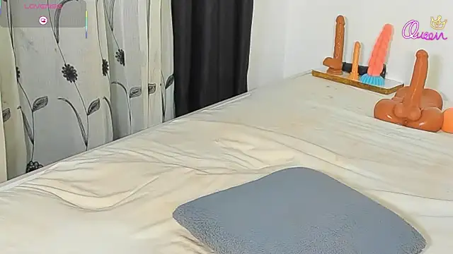 CERTIFIED_SQUIRTER webcam