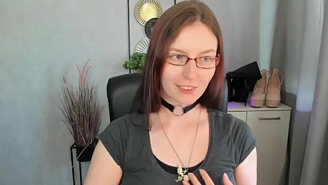 emmaxDelight webcam
