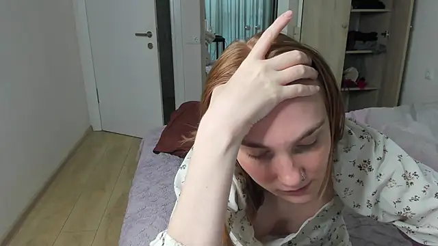 ReddHotPipper webcam