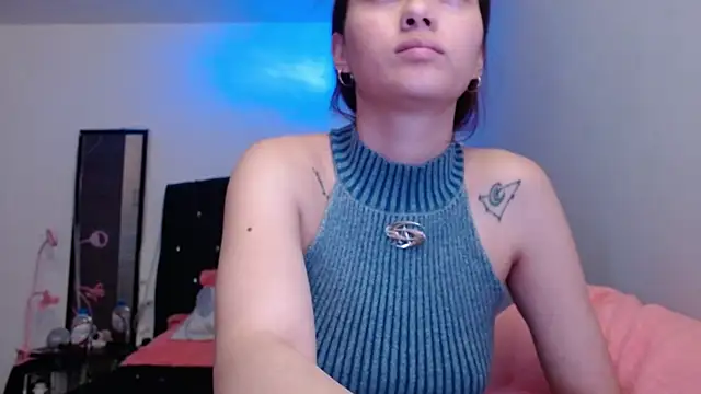 holy_juli webcam