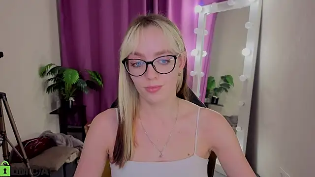 R0cket_bunny webcam