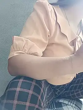 Sara_pusyy webcam