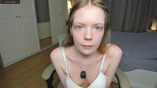 LavenderMitten webcam