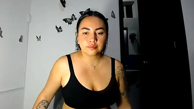 Cloee_Foxx webcam