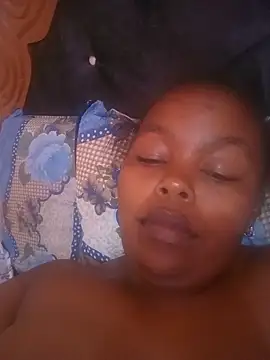 Bellastar102 webcam
