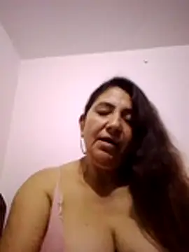 cachonda69- webcam