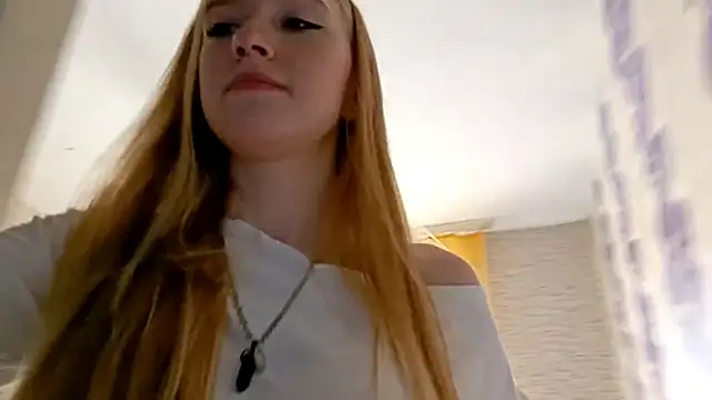 Mia_Azart webcam