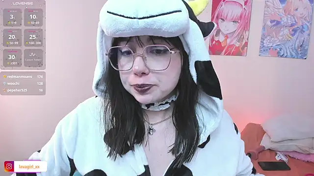 julieta_shelby's live room